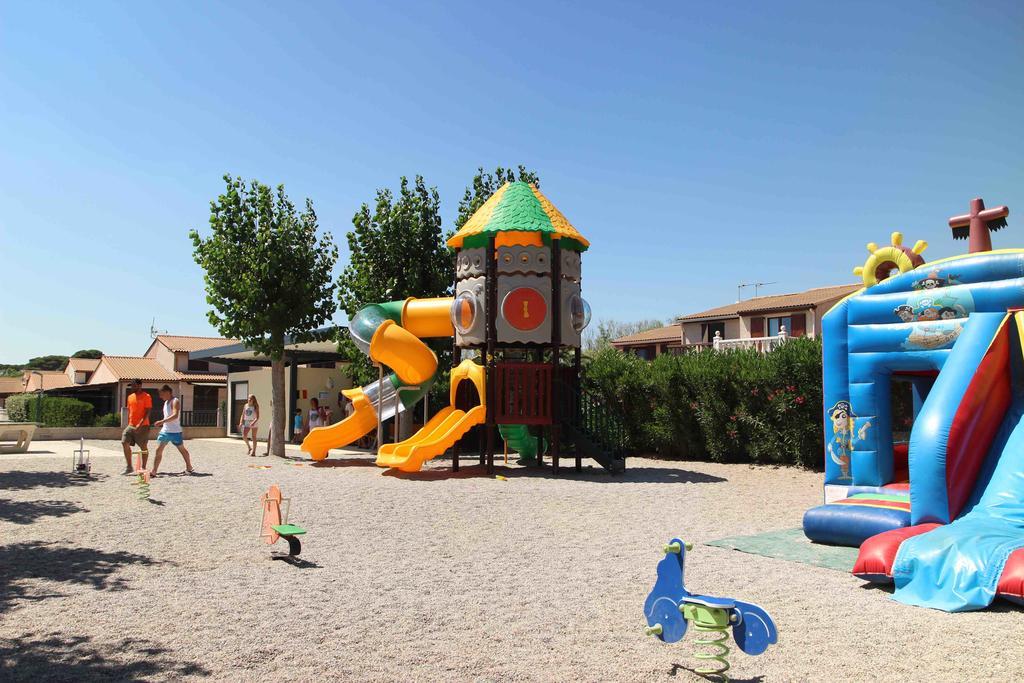 Les Tamaris Et Les Portes Du Soleil Portiragnes Exterior photo